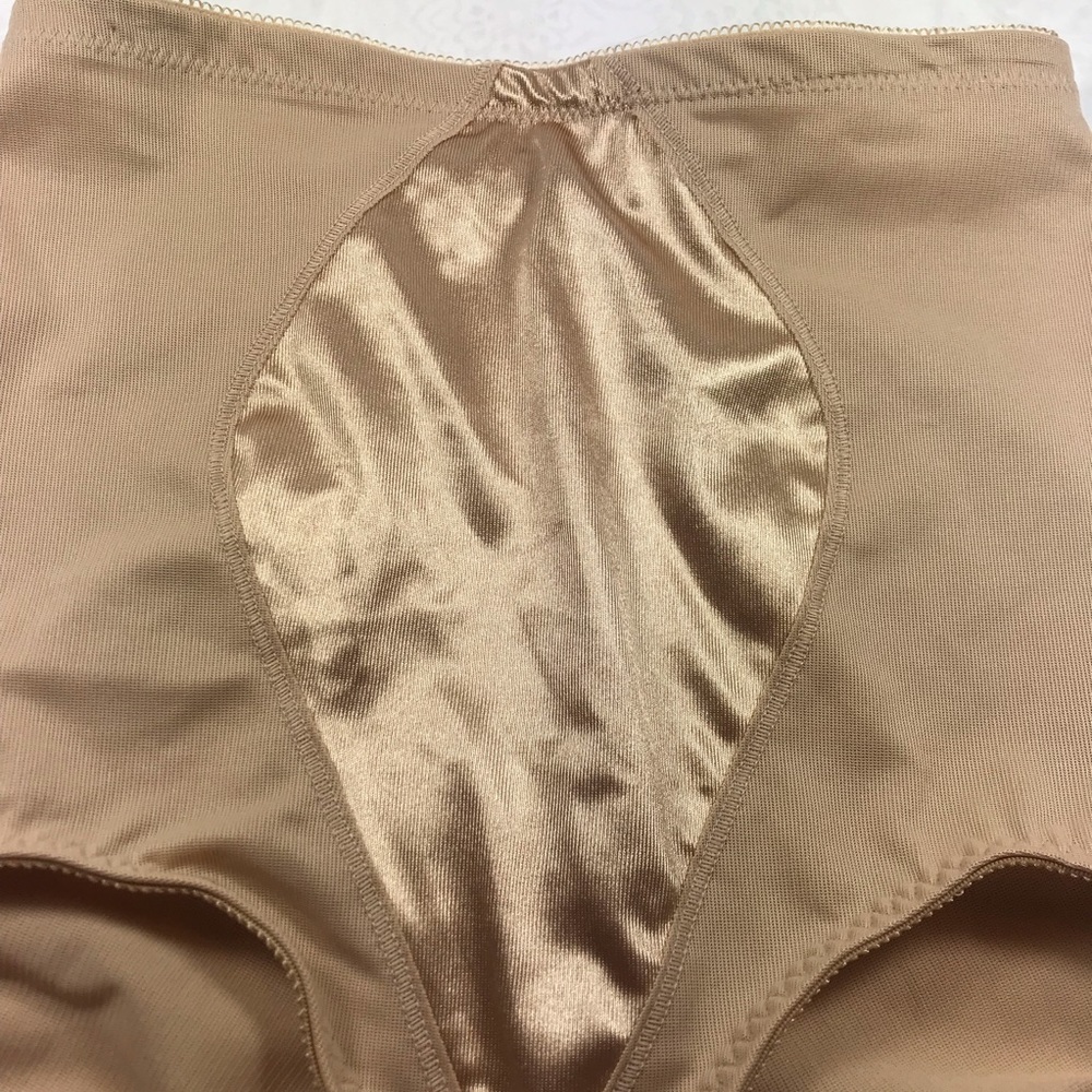 Shapewear beige brief panties in size XL